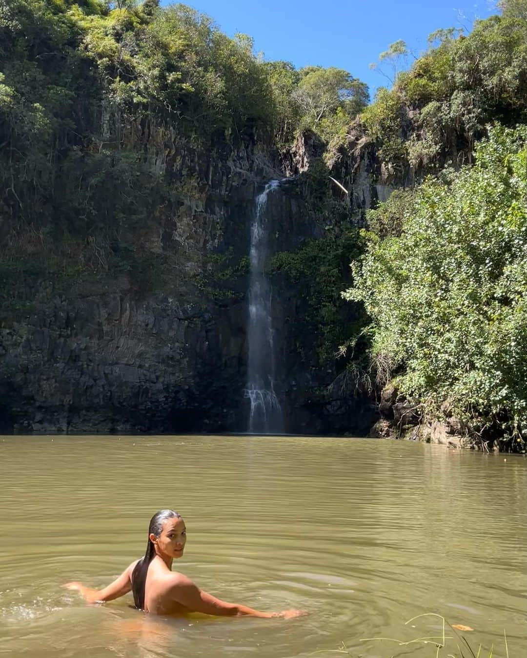 ライス・リベイロさんのインスタグラム写真 - (ライス・リベイロInstagram)「Recharging ✨🌿」7月28日 5時59分 - laisribeiro