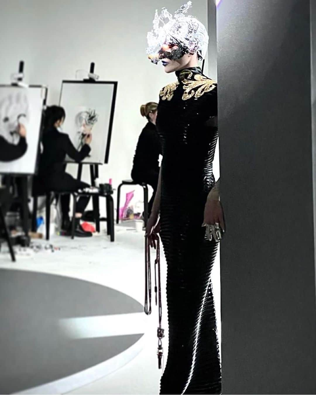 フィリップトレーシーさんのインスタグラム写真 - (フィリップトレーシーInstagram)「Daphne at showstudio .」7月28日 6時18分 - philiptreacy