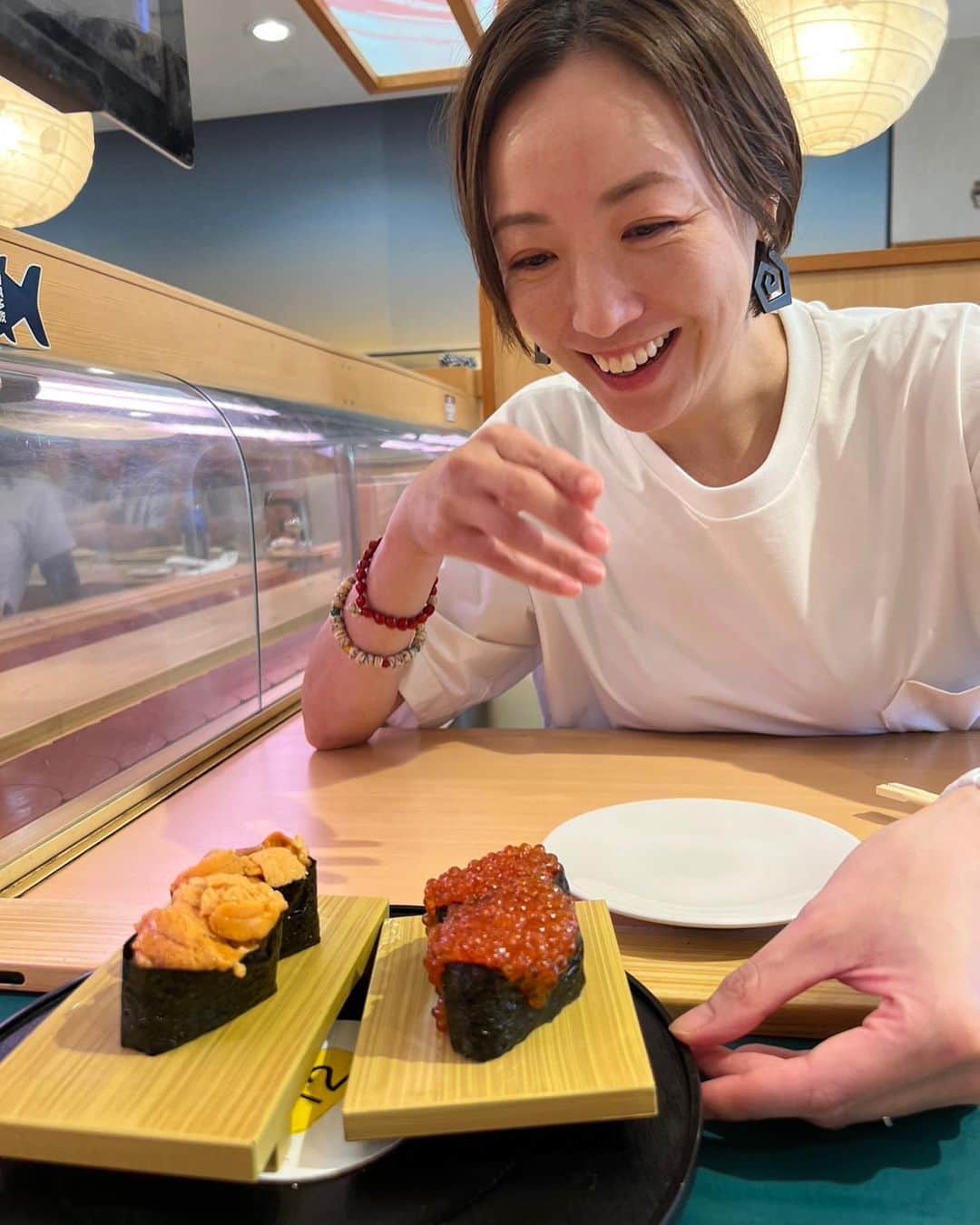 ちすんのインスタグラム：「🍣回転寿司🍣  いくら盛り盛り  #いくら好き #回転寿司 #やまと」