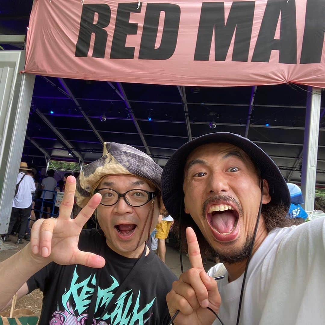 のインスタグラム：「スサシのイチロックとKEYTALKライブ @FUJI ROCK RED MARQUEE」