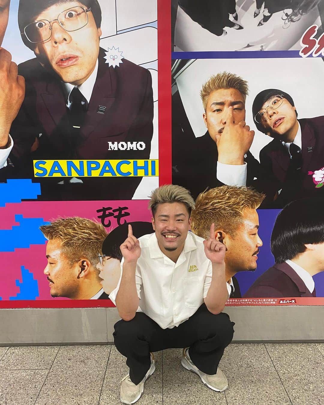 まもる。のインスタグラム：「難波でレッドブルとコラボしてるので是非難波の地下歩いてみてね #レッドブルサンパチ」