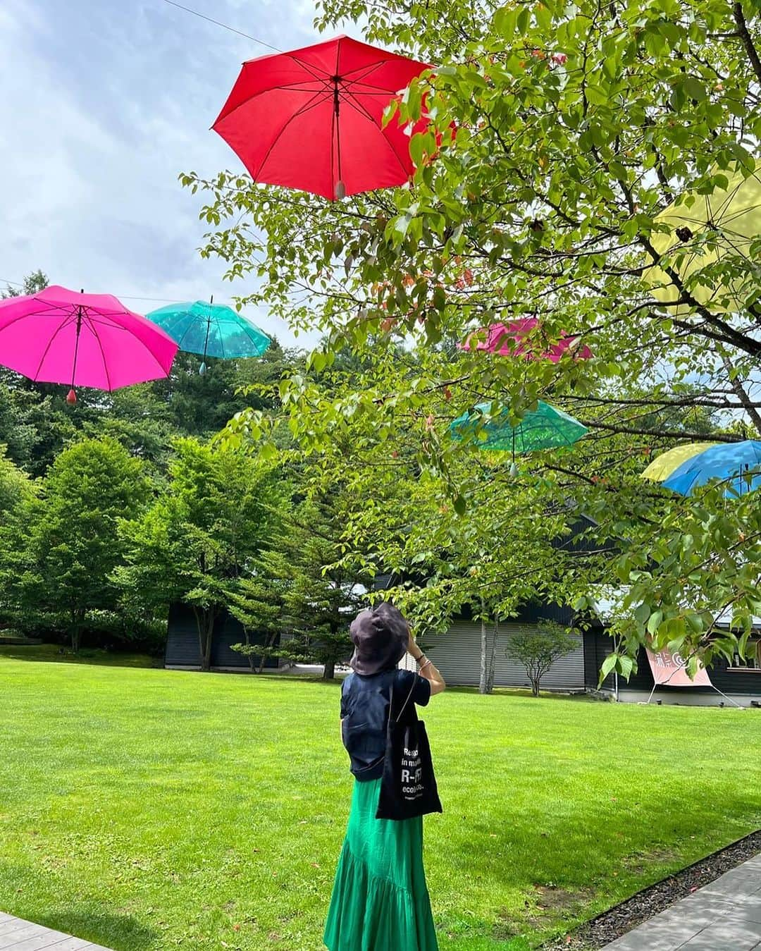 キム・ソナさんのインスタグラム写真 - (キム・ソナInstagram)「#軽井沢 #アンブレラスカイ  #☂️ 7월초? #lategram #umbrellasky」7月28日 17時04分 - kimsuna_official