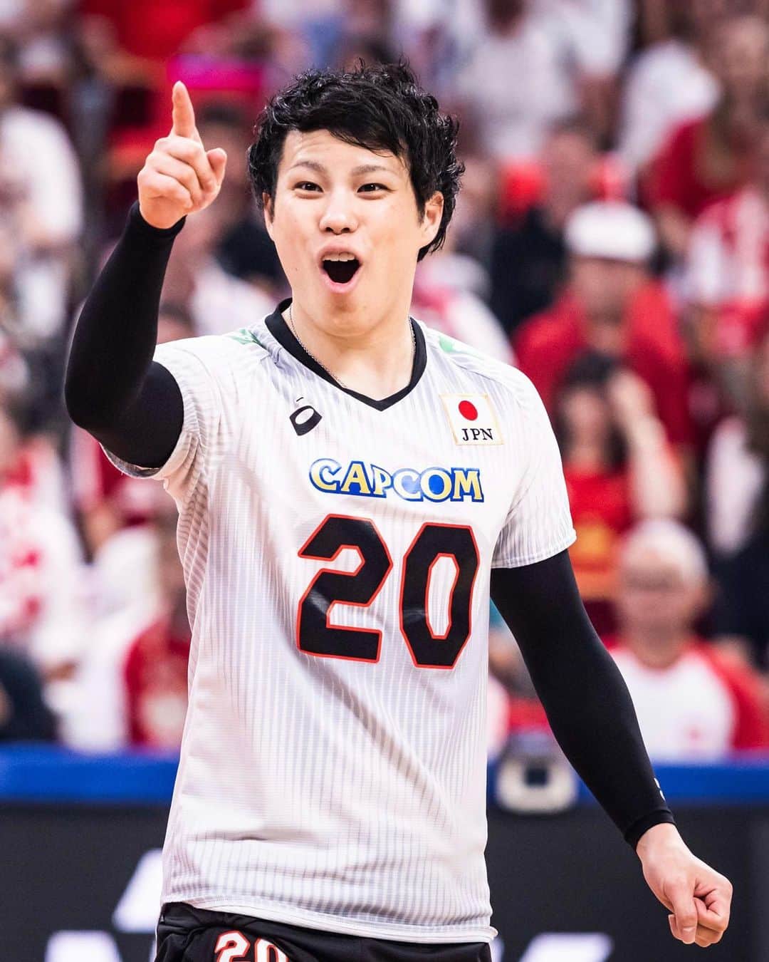 山本智大さんのインスタグラム写真 - (山本智大Instagram)「Yamamoto Tomohiro 🇯🇵  Hands up if you’re a fan of fantastic saves and powerful digs 🙌  🎥 @volleyballworld #volleyball」7月28日 17時04分 - tomohiro_yamamoto