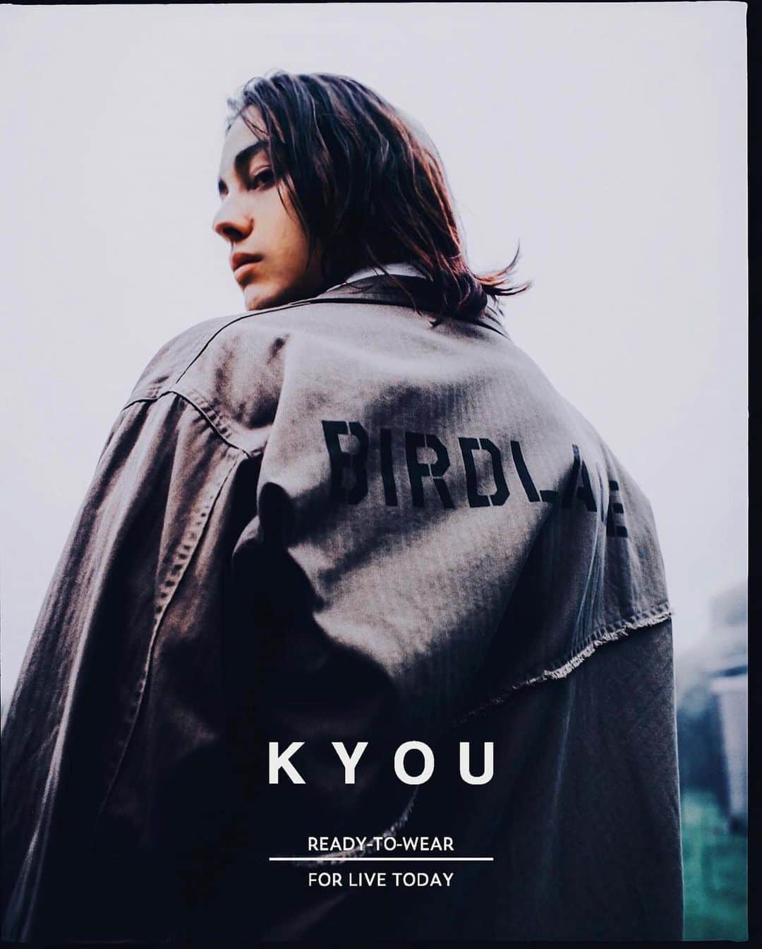 畔柳康佑のインスタグラム：「KYOU 2024 SPRING SUMMER COLLECTION VISUAL. ”What I Imagined / What I Saw” -想像していたもの/見たもの- for @kyou_tokyo   KYOUの立ち上がりから携わらせて頂き、今回で3シーズン目を迎えました。  今回も皆のご協力があり、素敵な上がりになりました。  ありがとうございました！  Models：@courtneyey @shion.er Director&Casting @k_kuroyanagi Photographer @kenta_karima Styling @taku_low_s Hair & Make @nko._____  Production assistant @naokiyskw   Production @volo_tokyo」