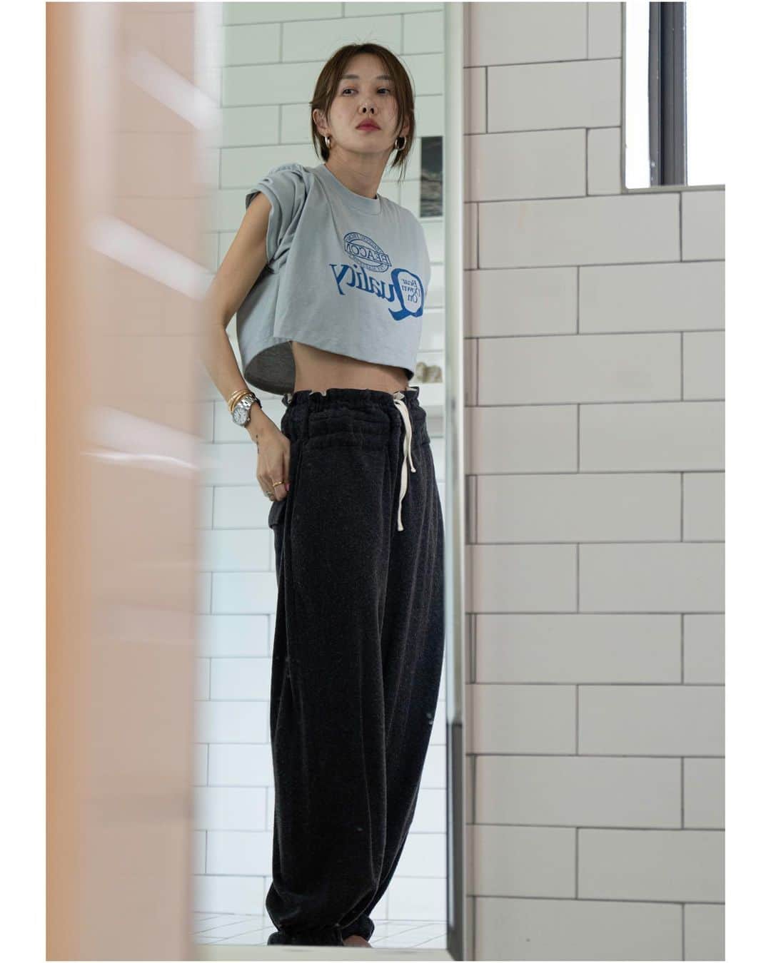 ユン・ヘジンさんのインスタグラム写真 - (ユン・ヘジンInstagram)「흑백? 컬러?」7月28日 9時53分 - hjballet80