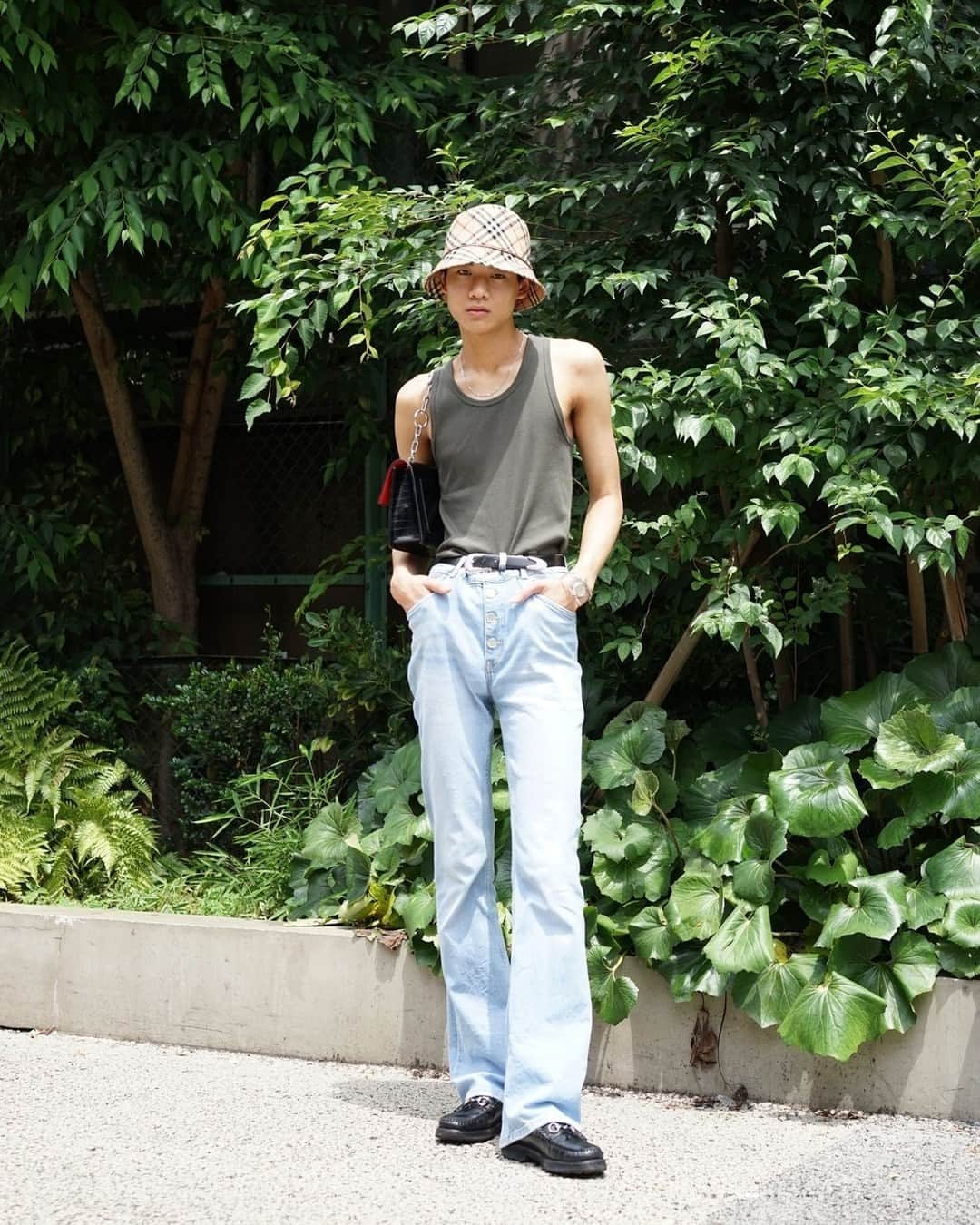 Fashionsnap.comさんのインスタグラム写真 - (Fashionsnap.comInstagram)「Name: 高倉遼太郎⁠ Age: 21⁠ ⁠ Tops #UNIQLO⁠ Pants #ZARA⁠ Bag #CHARLESKEITH⁠ Shoes #GHBASS⁠ Watch #ISSEYMIYAKEWATCH⁠ Hat #BURBERRY⁠ Belt #TOGA⁠ ⁠ Photo by @you__1009⁠ ⁠ #スナップ_fs #fashionsnap #fashionsnap_men」7月28日 10時00分 - fashionsnapcom