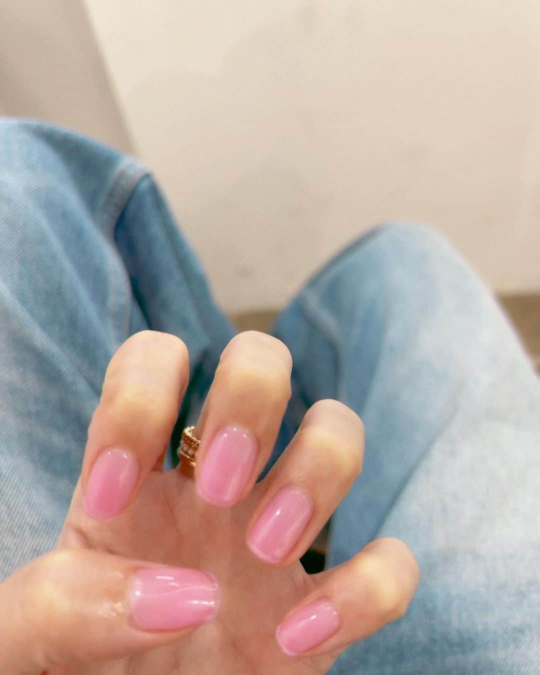鹿沼憂妃さんのインスタグラム写真 - (鹿沼憂妃Instagram)「🩷🩷🩷 ピンク気分な今のネイル。 透明ピンクちゅるちゅるできゃわきゃわ💅  @noriho_nail ちゃん いつもありがとう🎀 . #shika_nail #pink #cawaii」7月28日 10時22分 - shika_0225