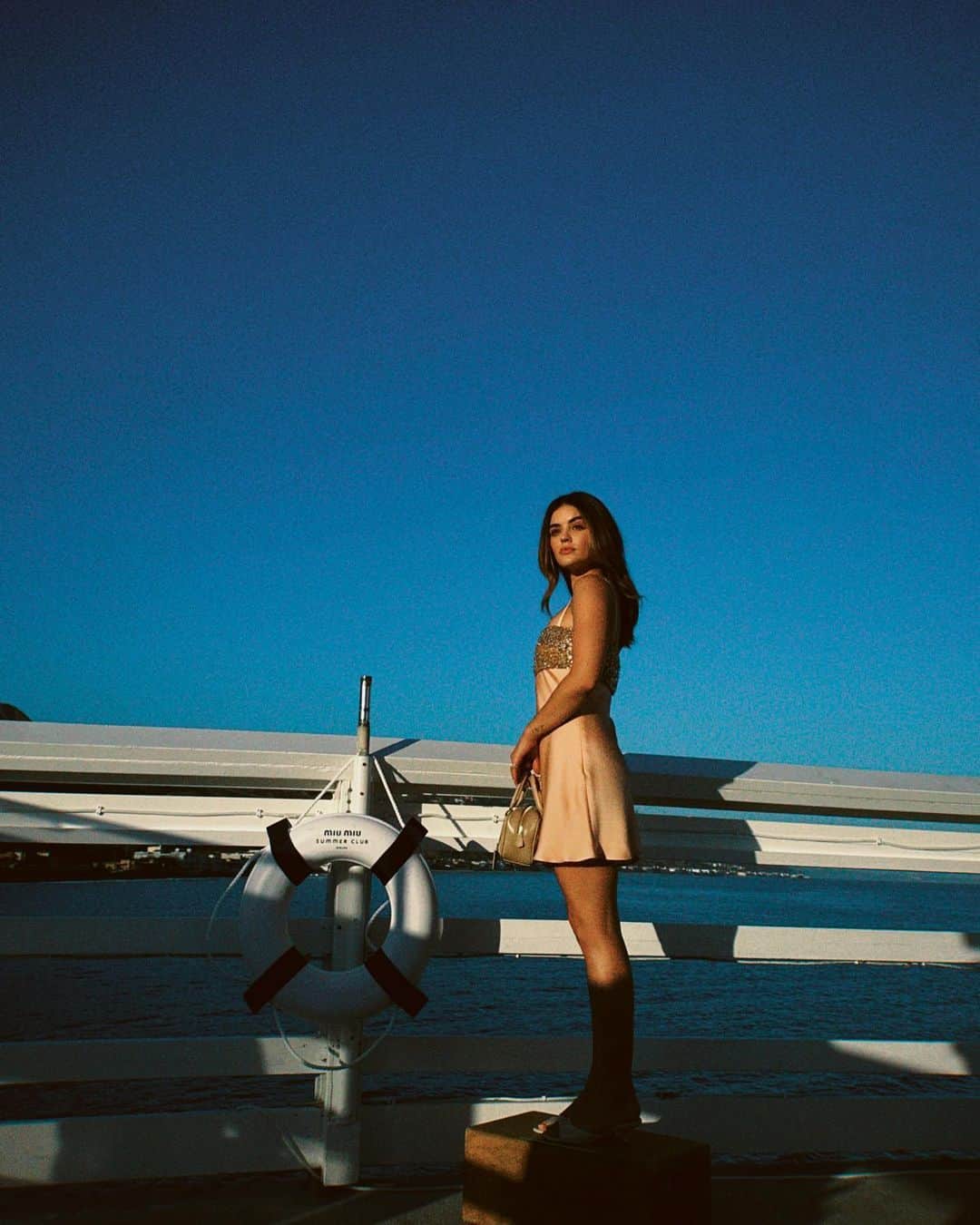 ルーシー・ヘイルのインスタグラム：「Miu Miu Summer Club ⛵️ @miumiu #miumiu #miumiuclub」