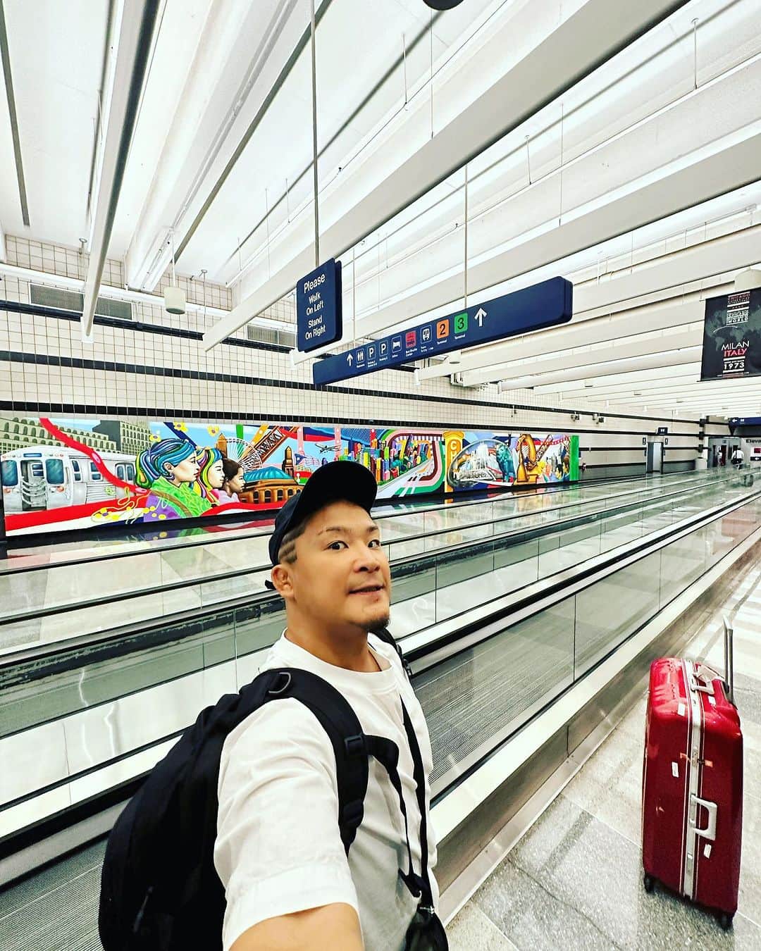 のインスタグラム：「I have arrived in Chicago  See you tomorrow at the venue. @impactwrestling」