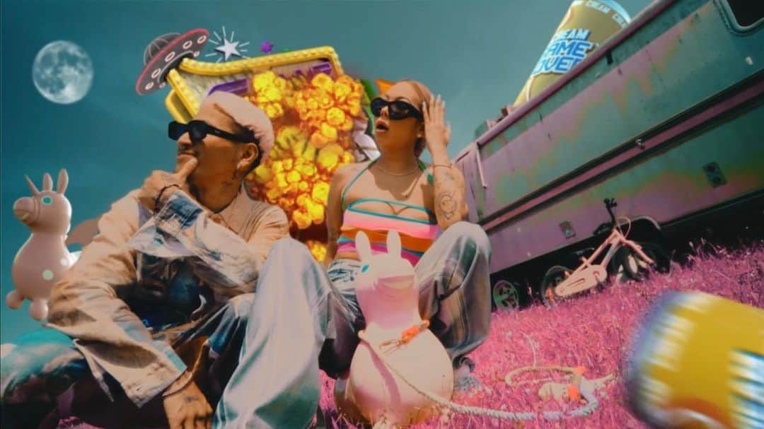 Minamiのインスタグラム：「7/31 20:00「GAME OVER」 MUSIC VIDEO 👾🎮」