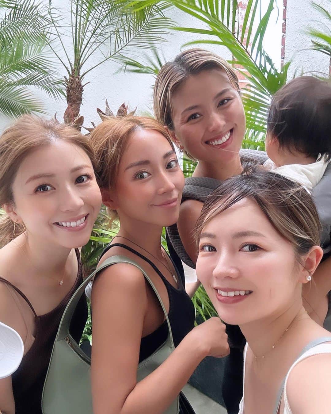 鈴木あやのインスタグラム：「大好きな友だちが石垣島来てくれたなう🥹💖 幸せ〜🤍🏝️」