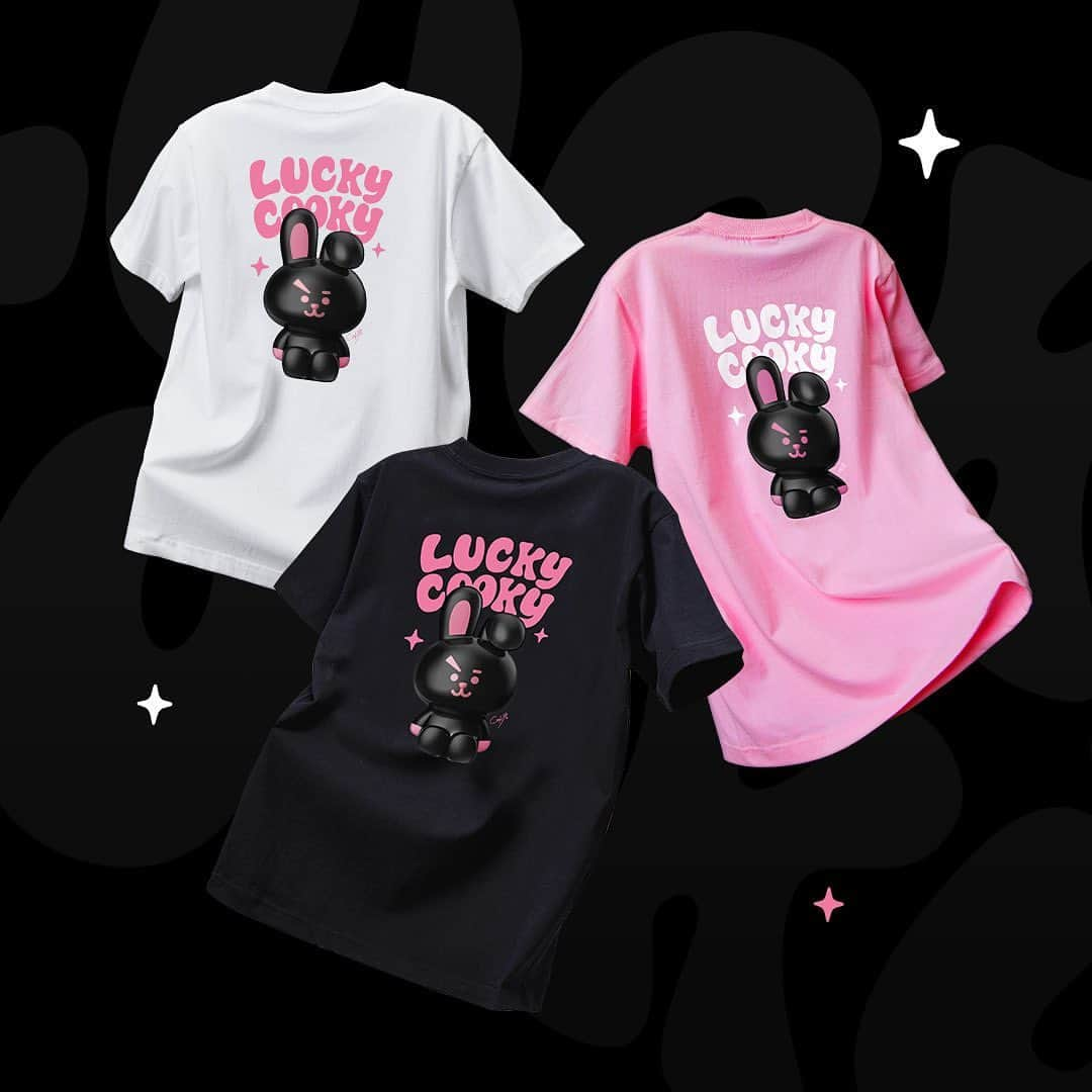 BT21 Stars of tomorrow, UNIVERSTAR!さんのインスタグラム写真 - (BT21 Stars of tomorrow, UNIVERSTAR!Instagram)「Did you miss me? 👀 Lucky COOKY is BACK🖤  🛒 Online exclusive sale for just 4 days,  10% off with Pre-order  📍LINE FRIENDS COLLECTION 👉 Link in our bio!  올 블랙 COOKY가 그리웠지? 👀 Lucky COOKY가 돌아왔어 🖤  📍LINE FRIENDS 온라인 스토어  👉 Link in our bio!  #BT21 #COOKY #luckyCOOKY #fashion #black #preorder #sleeve #tshirt #럭키쿠키 #패션 #반팔 #예약판매 #프리오더 #티셔츠」7月28日 13時33分 - bt21_official