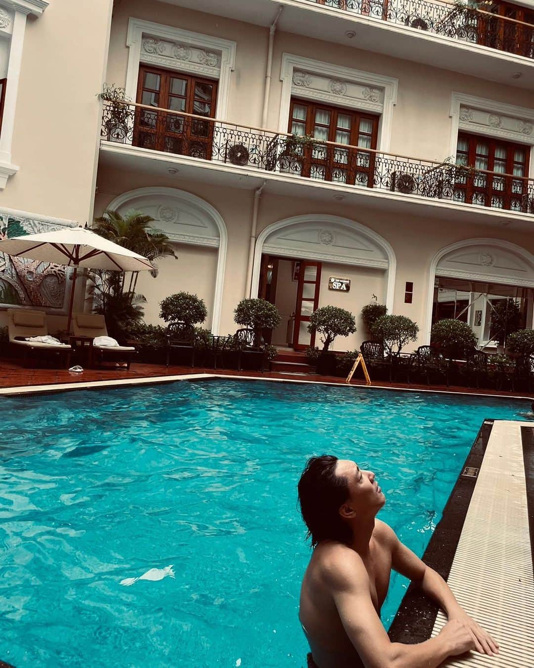 金子昇さんのインスタグラム写真 - (金子昇Instagram)「素敵なホテルでした！ 気分は007！  #HotelMajesticSaigon #Vietnam #HoChiMinhCity #金子昇 #MANGACOMICCON VIETNAM2023」7月28日 14時17分 - noboru_kaneko_official