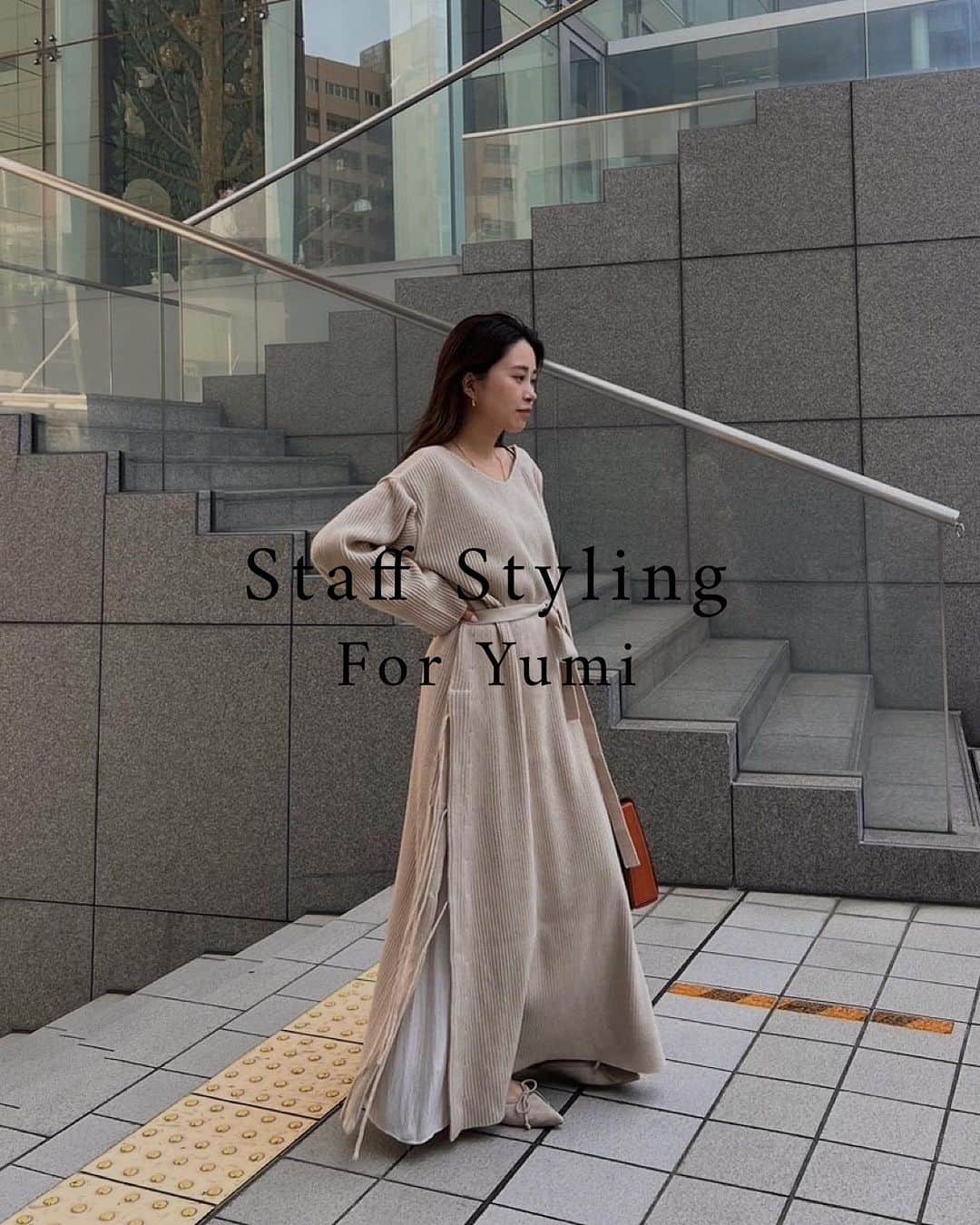 のインスタグラム：「@etretokyo  【 Shinjuku Store Staff 】 ㅤㅤㅤ  Yumi Height：150cm Account：@etretokyo_yumi ㅤㅤㅤ  - - - - - - - - - - - - - - - - - - - - - - - - - - - -  商品詳細はTOPページURLよりチェック🔍 ›› @etretokyo_store  ㅤㅤㅤ スタッフコーディネートも毎日更新中【 #etretokyo_staff_ootd 】をフォロー🐿️  TOPページの"フォロー中"から 気になるスタッフのアカウントをフォロー🤝  - - - - - - - - - - - - - - - - - - - - - - - - - - -   ⁡ 【LUMINE SHINJUKU STORE】  ETRÉ TOKYO ルミネ新宿2店 TEL：03-5989-0979 ⁡ ー営業時間ー (平日、土日祝)11:00-21:00 ⁡ #etretokyo #etre #fashion #etretokyoshinjuku #2023aw#2023etreaw #etretokyo_staff_ootd  #エトレ#エトレトウキョウ#スタッフスナップ#スタッフコーディネート#スタッフ紹介#アパレルスタッフ#ルミネ新宿#オトナカジュアルコーデ #シンプルスタイル #低身長女子 #150cmコーデ #キレイめカジュアルコーデ」