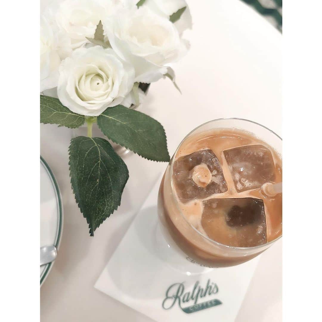 中村麗乃のインスタグラム：「☽  #ralphscoffee #ラルフローレンカフェ」