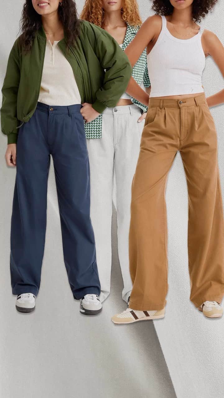 Levi’sのインスタグラム：「They’re what happens when you combine a high-rise fit with a wide-leg silhouette, then add pleats. You create a legs-for-miles look that’s flowy and showy, and somehow also incredibly refined. Tuck in a tee or call in a crop top.  Shop thru stories + link in bio.」