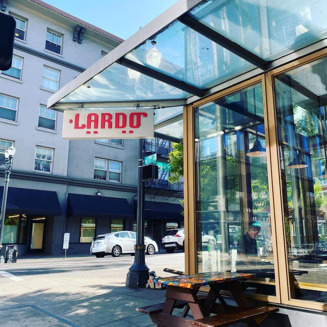 服部円のインスタグラム：「ポートランドで食べたもの🇺🇸  #服部ABS学会2023」