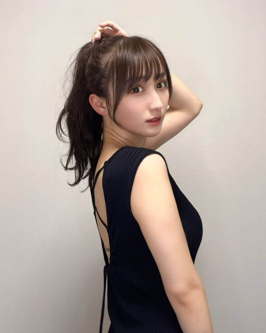 伊藤愛真のインスタグラム：「ポコチャガチイベ初参戦！ 今半分が終わって後半戦突入🥺 最終日はえまの誕生日🎂 みんなで1位とりたいな！ えまのヒーロー！応援しにきてきてきて😣🤍 . . . #ポコチャ#pococha」