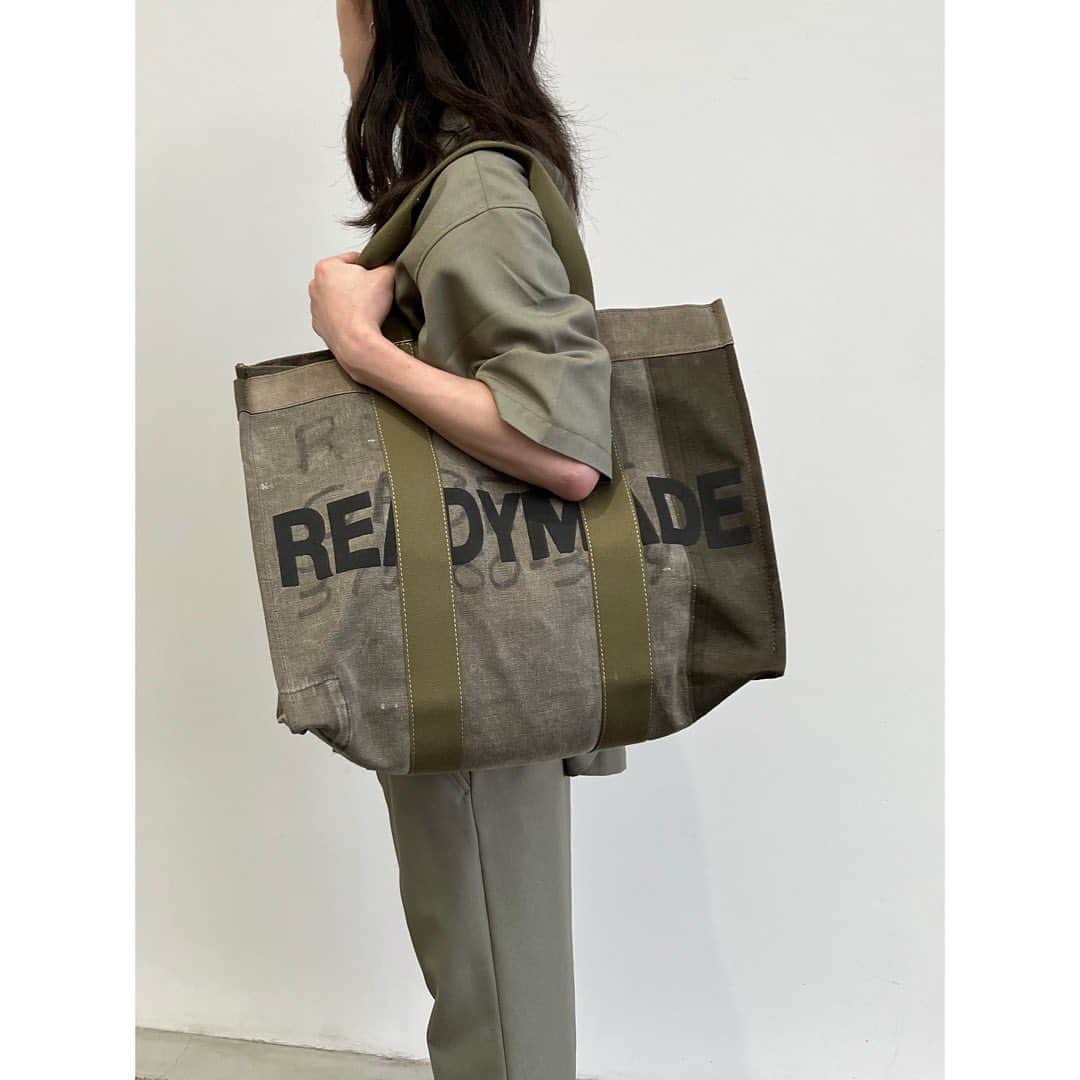 Deepinsideinc.com Storeさんのインスタグラム写真 - (Deepinsideinc.com StoreInstagram)「.  READYMADE   New Arrivals.  Easy Tote Bag “Large” Green&White  <In Store&Online> 7/29(Sat)12:00-  @readymade_official #readymade」7月28日 18時46分 - deepinsideinc.comstore_men