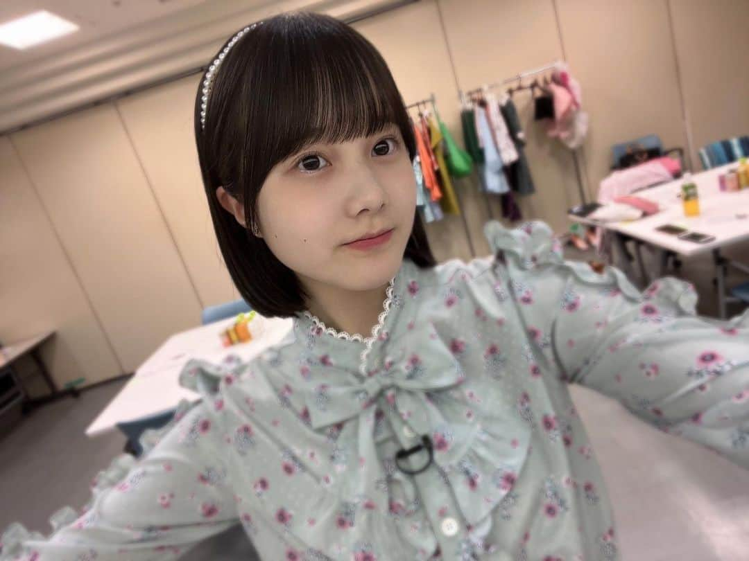 本田紗来のインスタグラム：「２年ぶりのボブでーーすっ🎀💙 まりんが何年もずーーっとさらのボブ見たいって言ってくれてた やっとのボブ🙌🏻切ってからずっと褒めてくれる🥰幸っ！  ▶︎1️⃣0️⃣0️⃣投稿目っ！」