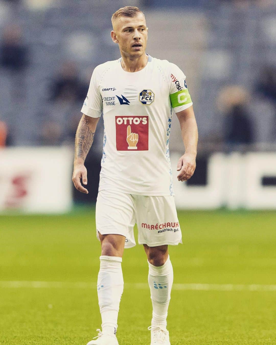 マックス・マイヤーのインスタグラム：「First step ✅ @europacnfleague」