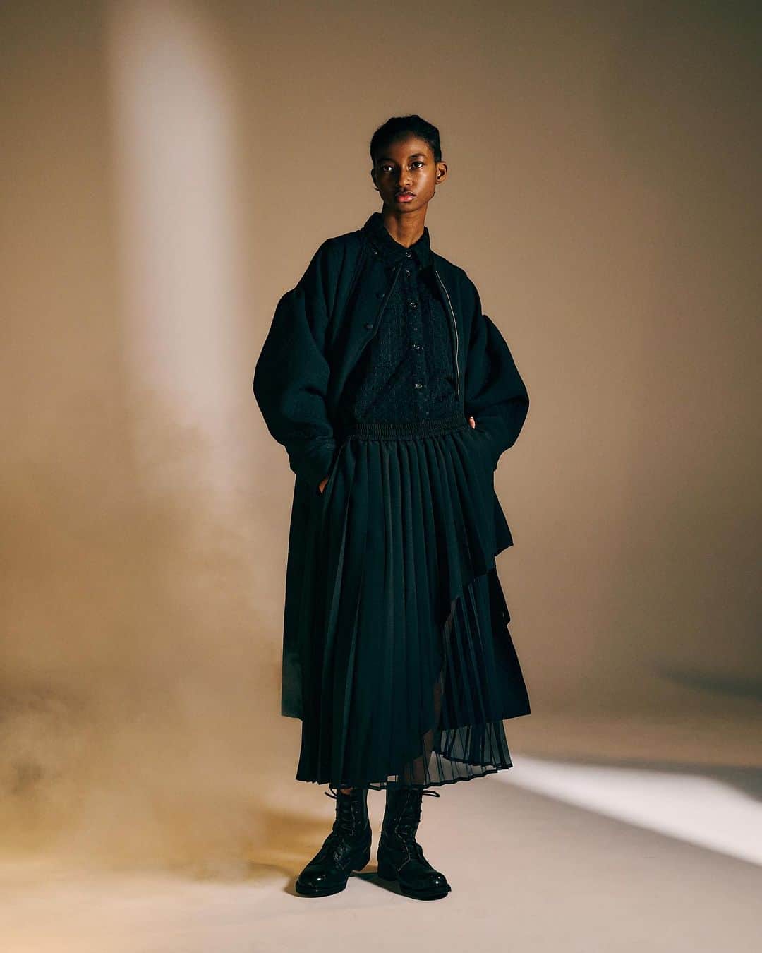 ウィザードのインスタグラム：「WIZZARD 2023/24 AUTUMN WINTER COLLECTION [Bloom]  [ MODEL ]  @oluwafunmike__  @je7u7  [ STYLIST ] @rxixkxux  [ PHOTOGRAPHER ] @tomoaki_shimoyama  [ HAIR MAKE ] @ezashi_ezashi_ezashic  [ SPECIAL THANKS ] @teeny_ranch_  @west_management_inc_official @themgt.jp.  #wizzard_fac #wizzard #fashion #mensfashion #2023AW」