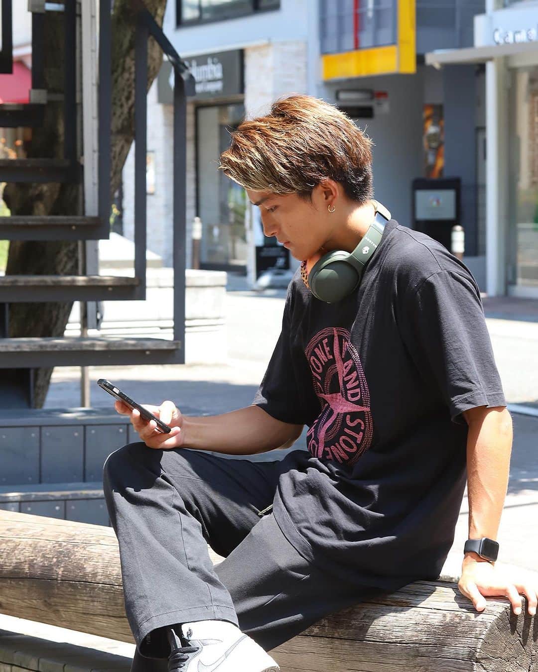 Skullcandy Japanのインスタグラム：「BURTON Crusher Evo🎧 片面にはピンクパープルのチーター柄、もう片面にはオリーブグリーンを配色✨ 🏄‍♂️ @katsutotakeuchi」