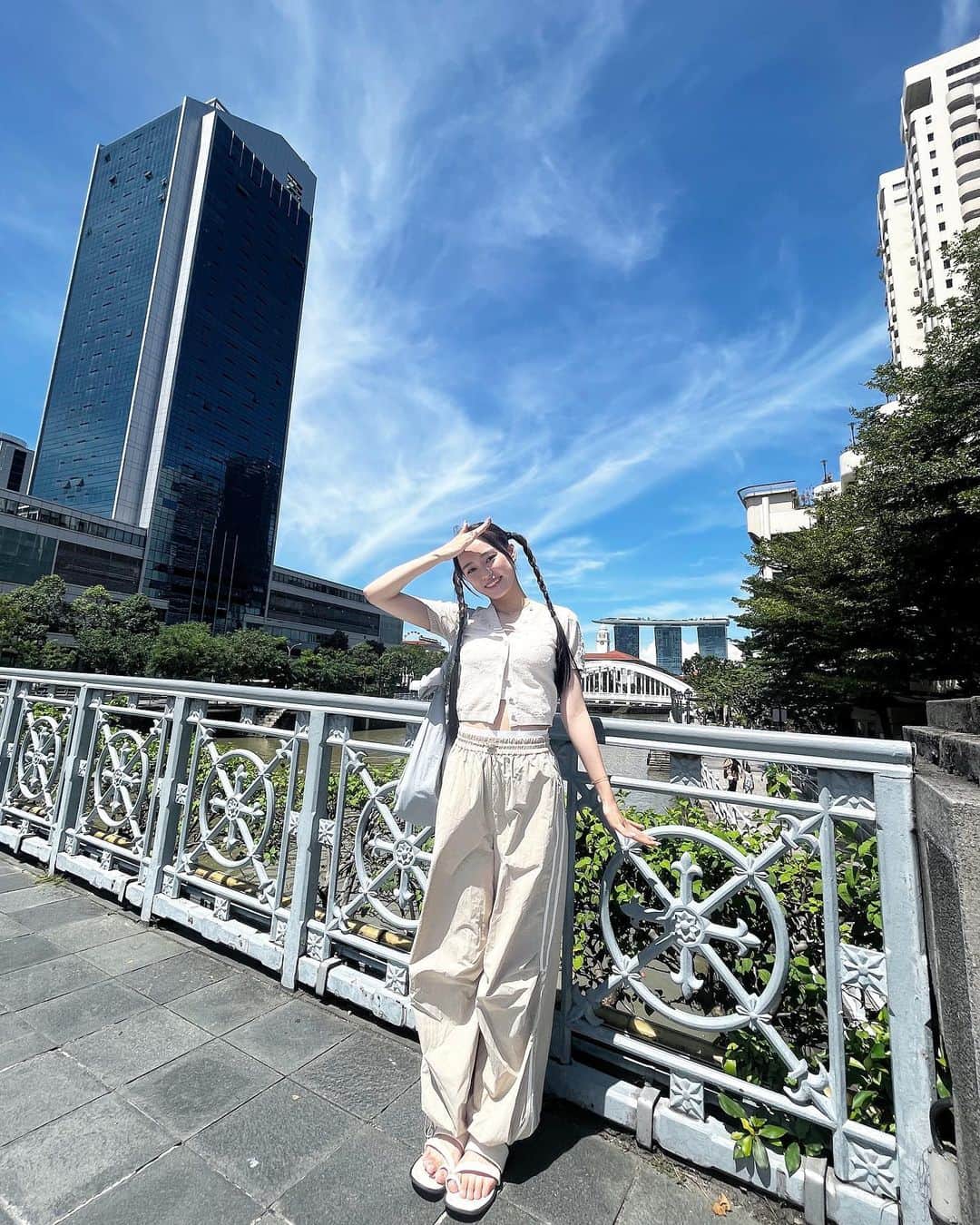 大塚萌香さんのインスタグラム写真 - (大塚萌香Instagram)「． In Singapore🇸🇬‼︎  たくさん写真あるから載せてくね🖤  ． ． ．  #singapore #シンガポール #海外旅行」7月28日 20時32分 - moka_otsuka