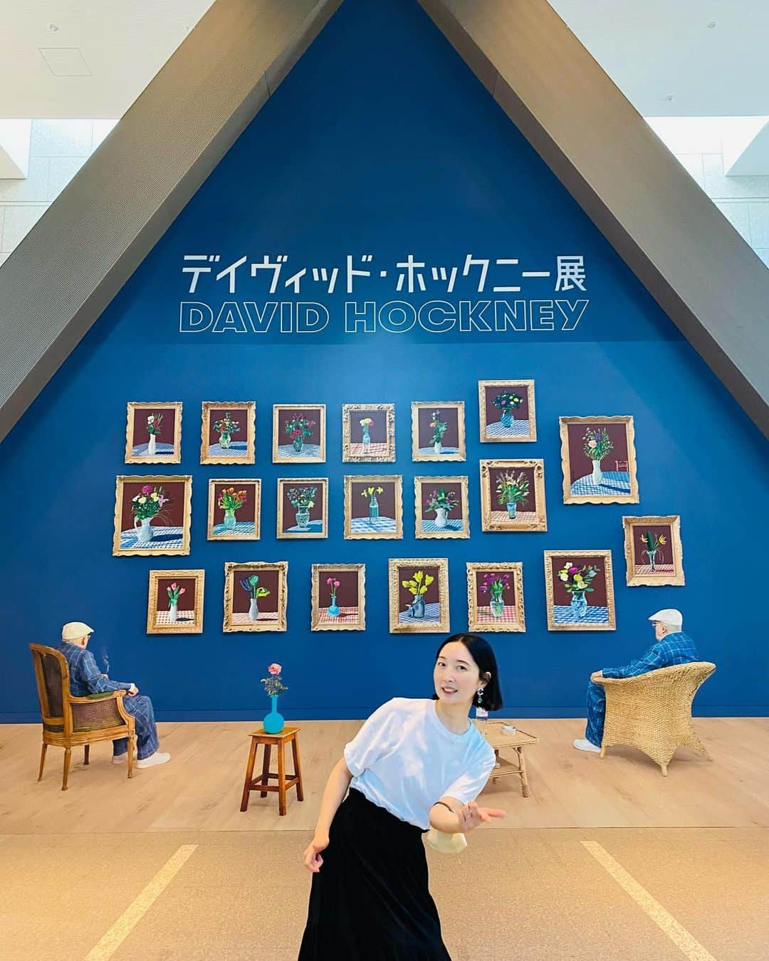 山内マリコのインスタグラム：「水溜まりの絵、よかった。  #デイヴィッドホックニー展  #東京都現代美術館  #davidhockney  #tokyo #musium」