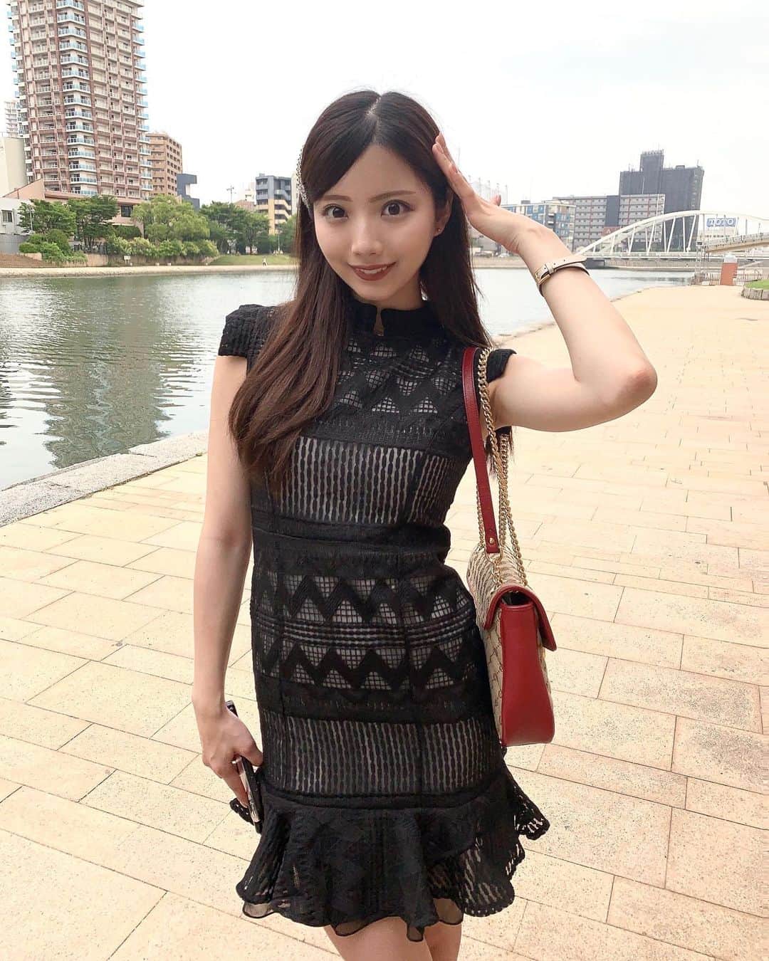 山下みちるのインスタグラム：「・ 北九州の街🫶🏻  やっぱり食べ物は美味しいし、 人は温かいな〜と思ったプチ帰省でした🥰  そして母校の九国の 甲子園出場が決まって更に地元愛炸裂🤭‪‪❤︎‬  本当におめでとうございます💐  甲子園がますます楽しみ🫶🏻 ・  #福岡  #北九州  #小倉  #ファッション  #오오티디  #데일리 #ootd  #fukuoka #fashion #instagood」