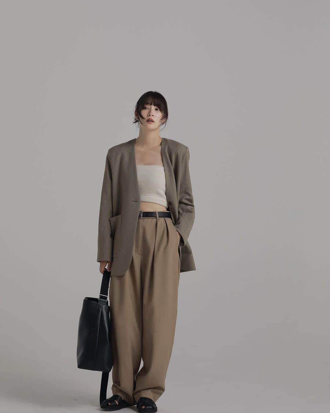 花山瑞貴さんのインスタグラム写真 - (花山瑞貴Instagram)「@louren__official  23 PREFALL COLLECTION🍁 大好きなlouren 可愛いお洋服ばっかりで撮影楽しかった~」7月28日 20時59分 - mi_smile25