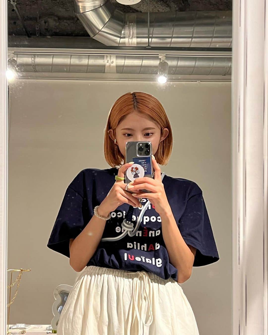 鈴本美愉のインスタグラム：「@muleau_official  Muléau Market初日ありがとうございました🫶 今回初の下北沢でのPOPUP開催になります！ 1日目とても楽しかったです😆  明日は10:00〜19:00のオープンになります‼︎ 11:00〜はチケットなしでもフリー入店できるので気軽に遊びにきてね🍉  今回のノベルティはステッカー✨ 2枚セットになっています✌️ぜひ手に入れてね＾＾  残り2日よろしくお願いします💪」