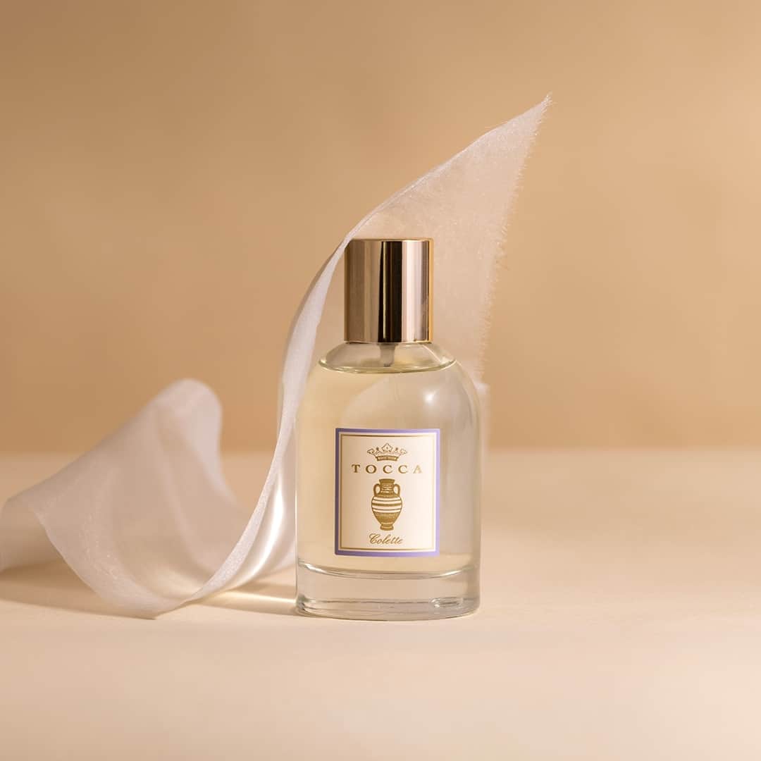 トッカのインスタグラム：「A sublime masterpiece that transcends the boundaries of fragrance, Colette Olio Sublime floats onto the skin like a whisper of silk. ⁠ ⁠ Experience the luxurious touch of the Olio Sublime collection and embrace the sheer indulgence it offers.⁠ ⁠ #TOCCA #LoveYourself ⁠ _⁠ #TOCCAbeauty #TOCCAperfume #TOCCAFragrance #TOCCAColette #fragrance #eaudeparfum #perfume #perfumenotes #pretty #perfumery #finefragrance #timeless #european #handcraftedbeauty #adventure #explore #beauty #dryoil #skincare #summer #summerskin #summerlove #summerglow #glow #bodyoil #colette」