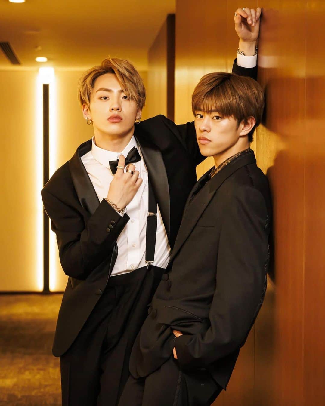のインスタグラム：「🤵✨  昨日発売された、 【Dance SQUARE vol.57】 の雑誌にて特集していただきました！  この雑誌ならではのトークなど、 沢山記載されています！  盛り沢山なので是非購入してみてください🙇‍♂️✨  #dleague #dancesquare」
