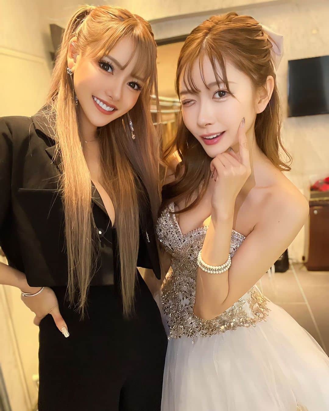 葉月芽生のインスタグラム：「だいすきなふありがお誕生日でお姫様だった👸🏼♥️´-  #jbogue  #🎂  #🎉」