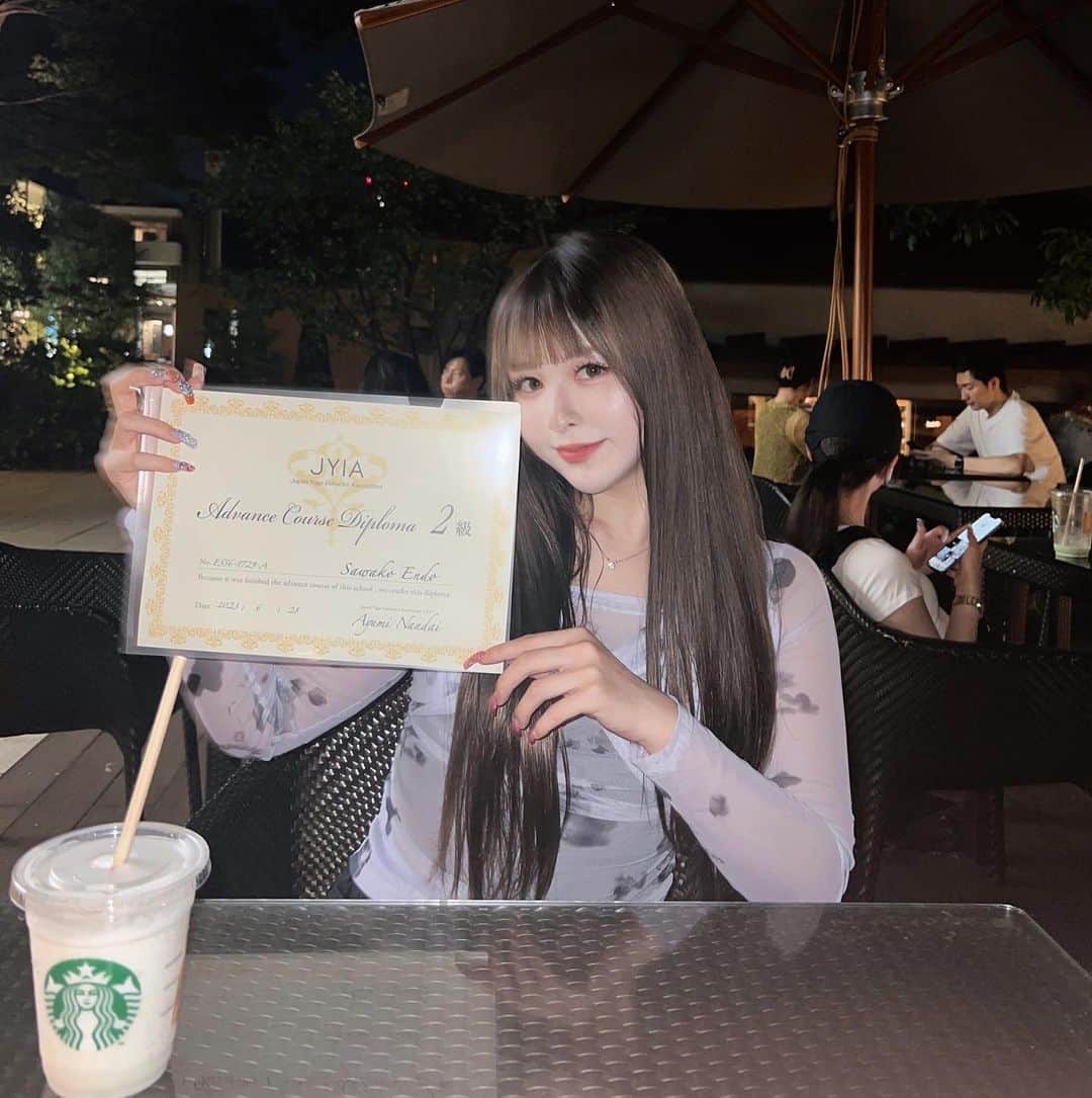 遠藤沙和子のインスタグラム：「少し前にYOGAの資格とった🧘🏼」