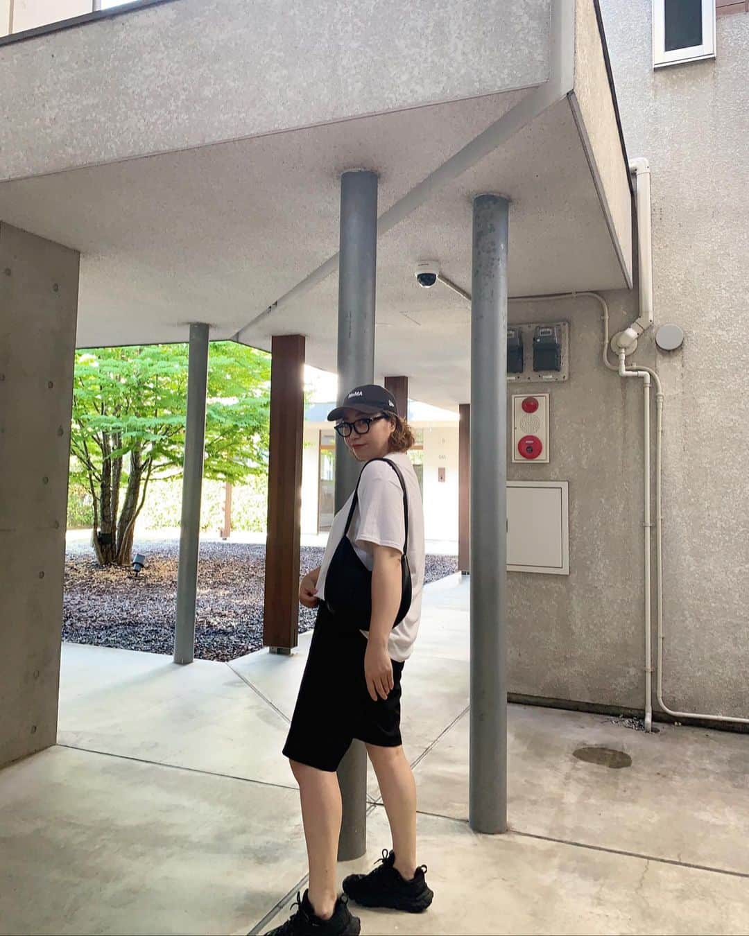 0703maiのインスタグラム：「あちい☀️ Tシャツ550円 ハーパン2000円 激安。 皆様体調に本当気をつけて❤️‍🔥🫠」