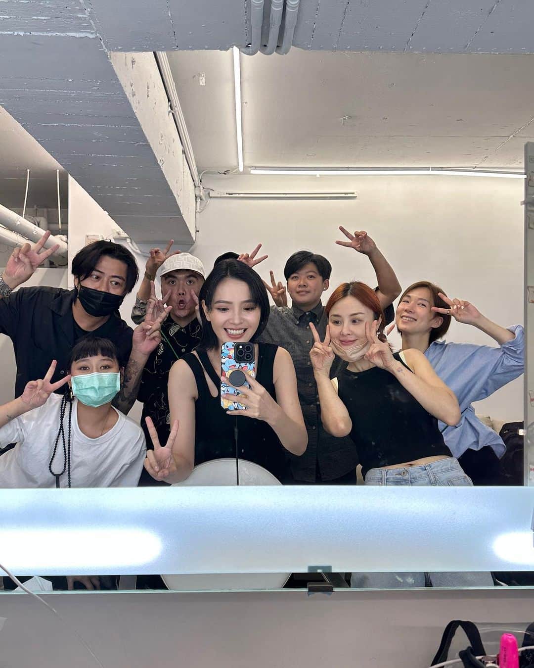 吳子霏（Ellen Wu）さんのインスタグラム写真 - (吳子霏（Ellen Wu）Instagram)「今日份收工TGIF @dior #DiorAW23」7月28日 22時11分 - ellenwuuuuu