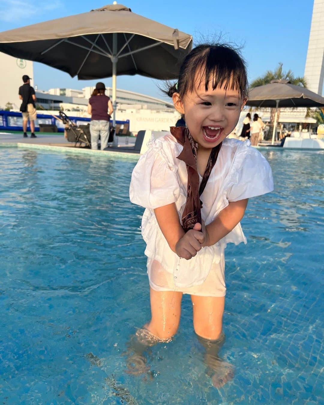 KARENのインスタグラム：「今年の夏も可愛いね👍🩵」