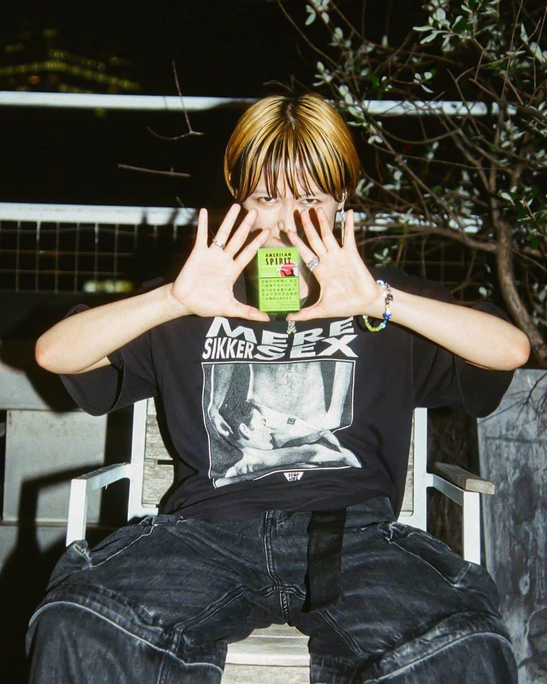 サーヤのインスタグラム：「beyondmagazine 🌿🚬」