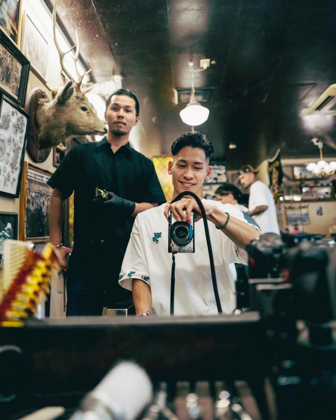 はるきのインスタグラム：「多くの人がおすすめしてくれたMr. Brothersでカットしてきました。スキンフェード最高😁  次は何処かな...またコメント欄で皆んなのおススメ教えてね👀」