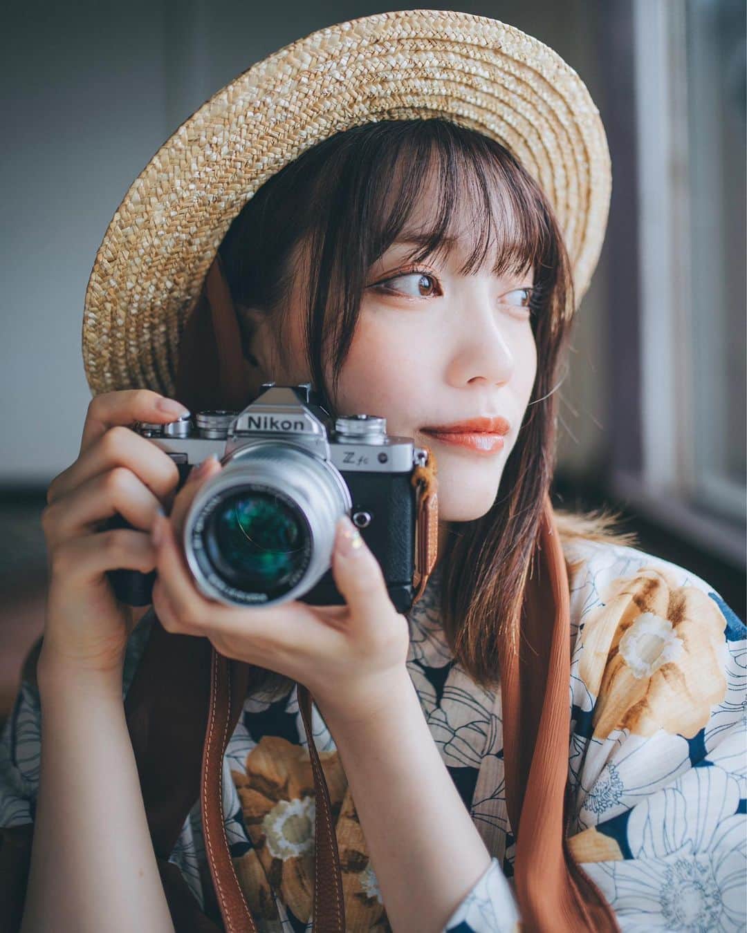 柚木ふゆのインスタグラム：「・ ・ ・ 夏休み🌻 ・ ・ ・ photo by kj さん ・ ・ ・ ・ ・ ・ ・ ・ ・ ・ ・ ・ ・ #instaphoto #portrait #portraitphotography #photo #photography #model #film #camera #japan #japanesegirl #girl #ポートレート #ポートレートモデル #被写体 #被写体モデル #浴衣女子 #サロンモデル #カメラ女子 #カメラ好きな人と繋がりたい #遊園地デート #浴衣 #浴衣ヘアアレンジ #makeup #人像攝影 #人物攝影 #模特 #攝影 #遊園地 #遊園地コーデ #浴衣デート」