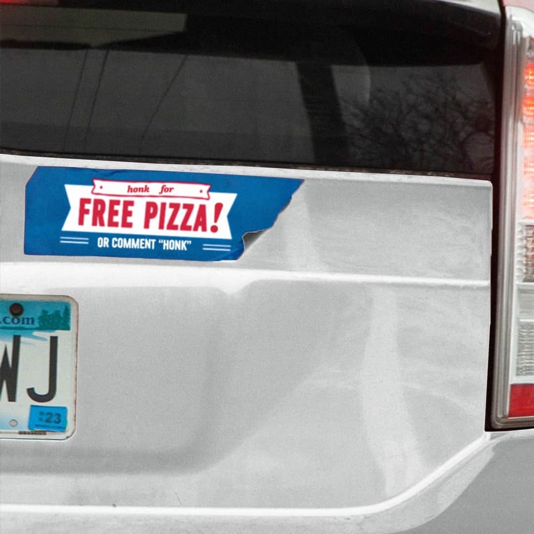 Domino's Pizzaのインスタグラム：「did you see?? FREE PIZZA for a year. For your chance to win: ⁣ 1. follow @dominos ⁣ 2. comment "honk" and @ mention a friend below⁣ ⁣ NO PURCHASE NECESSARY. Legal residents of the 50 U.S. (D.C.), 13+. Enter by 7/29/23 at 11:59 p.m. ET. For Official Rules, including odds & prize description, see link in bio. Void where prohibited. ​」