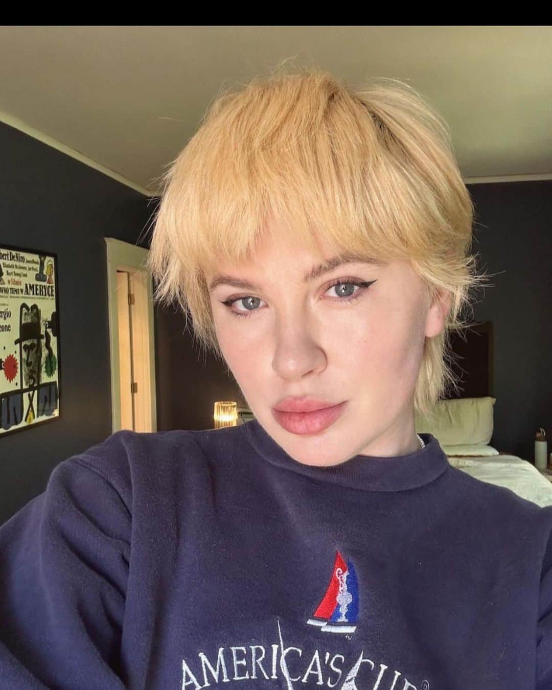 アレック・ボールドウィンのインスタグラム：「Life’s questions…」