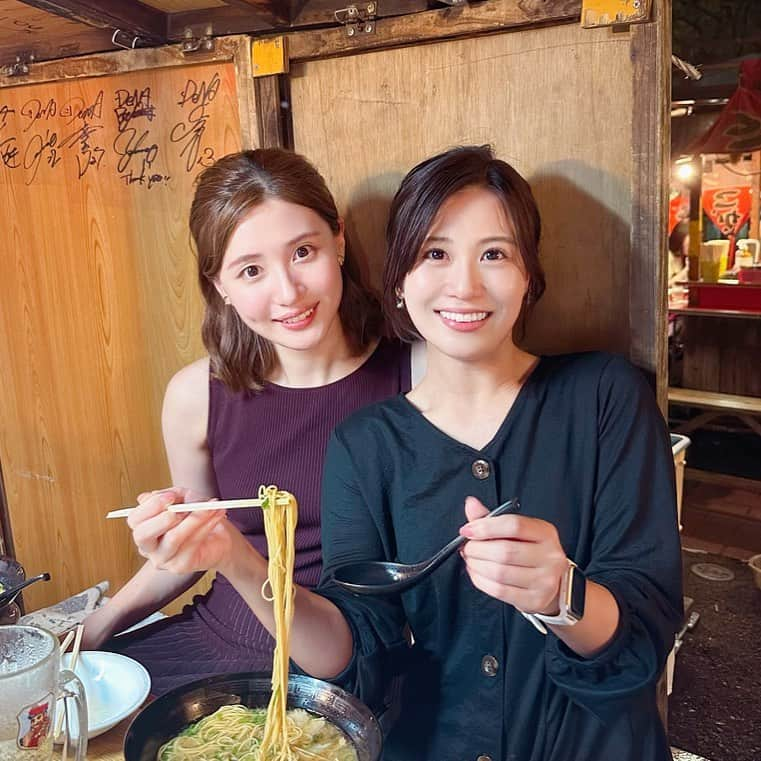 本田奈也花さんのインスタグラム写真 - (本田奈也花Instagram)「コロナ禍でこれまでなかなか行けなかった屋台に初めて行ってきました💗 美味しかった〜！ 暑かった〜🔥 #rkb#アナウンサー#本田奈也花#kbc#松下由依#同期#緊急招集#屋台#おかもと#とんこつラーメン#遠野愛#次は一緒に行こう！」7月28日 23時58分 - nanaka_honda