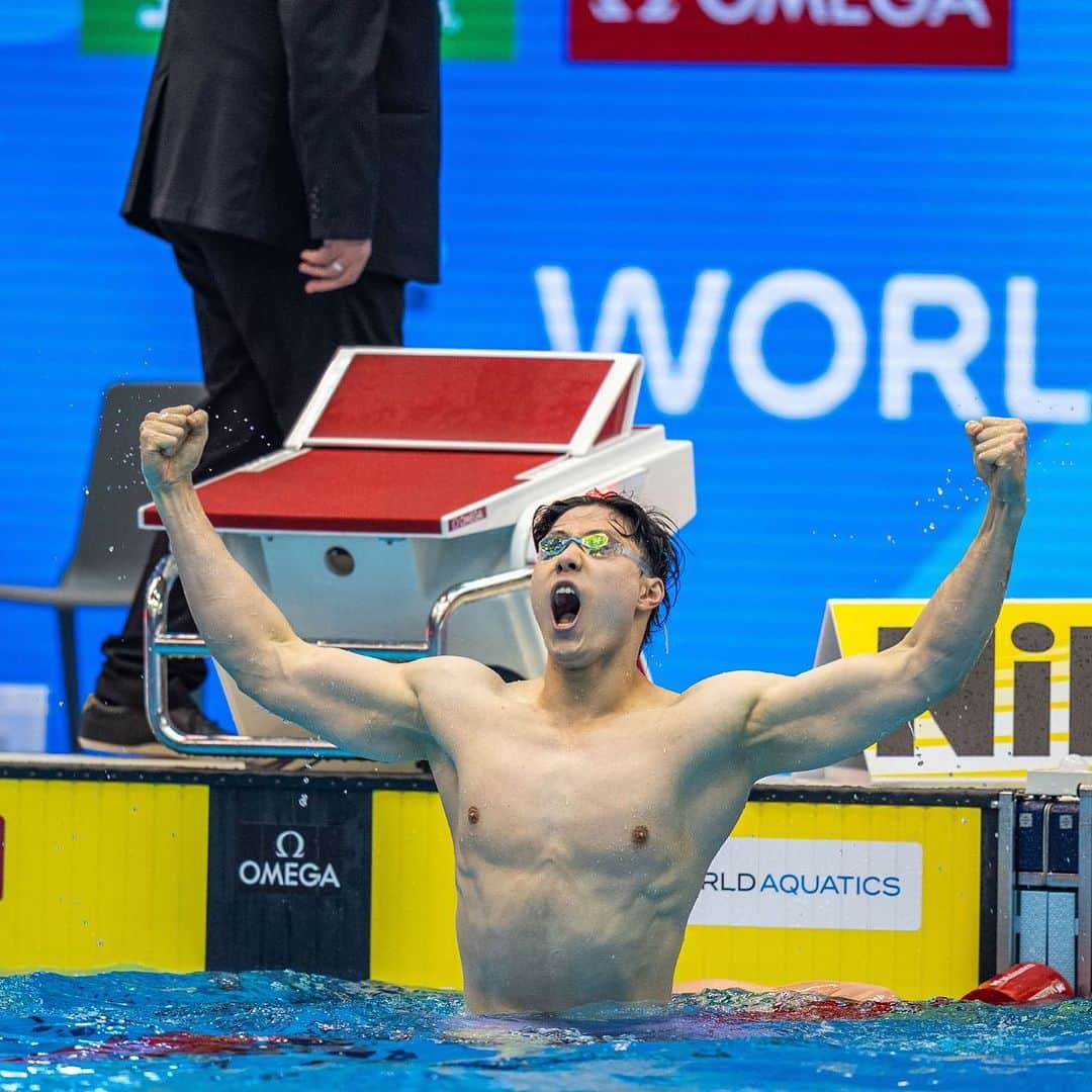 スピードさんのインスタグラム写真 - (スピードInstagram)「🚨 New World Record 🚨@haiyangqin writes a new chapter in the record books breaking the 200m breaststroke record in 2:05.48! 🌏🔥  Well done! 👏👏 #TeamSpeedo」7月29日 0時15分 - speedo