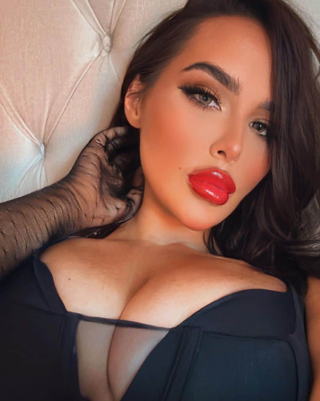 イネス・ヘレンのインスタグラム：「Jessica Rabbit who?」