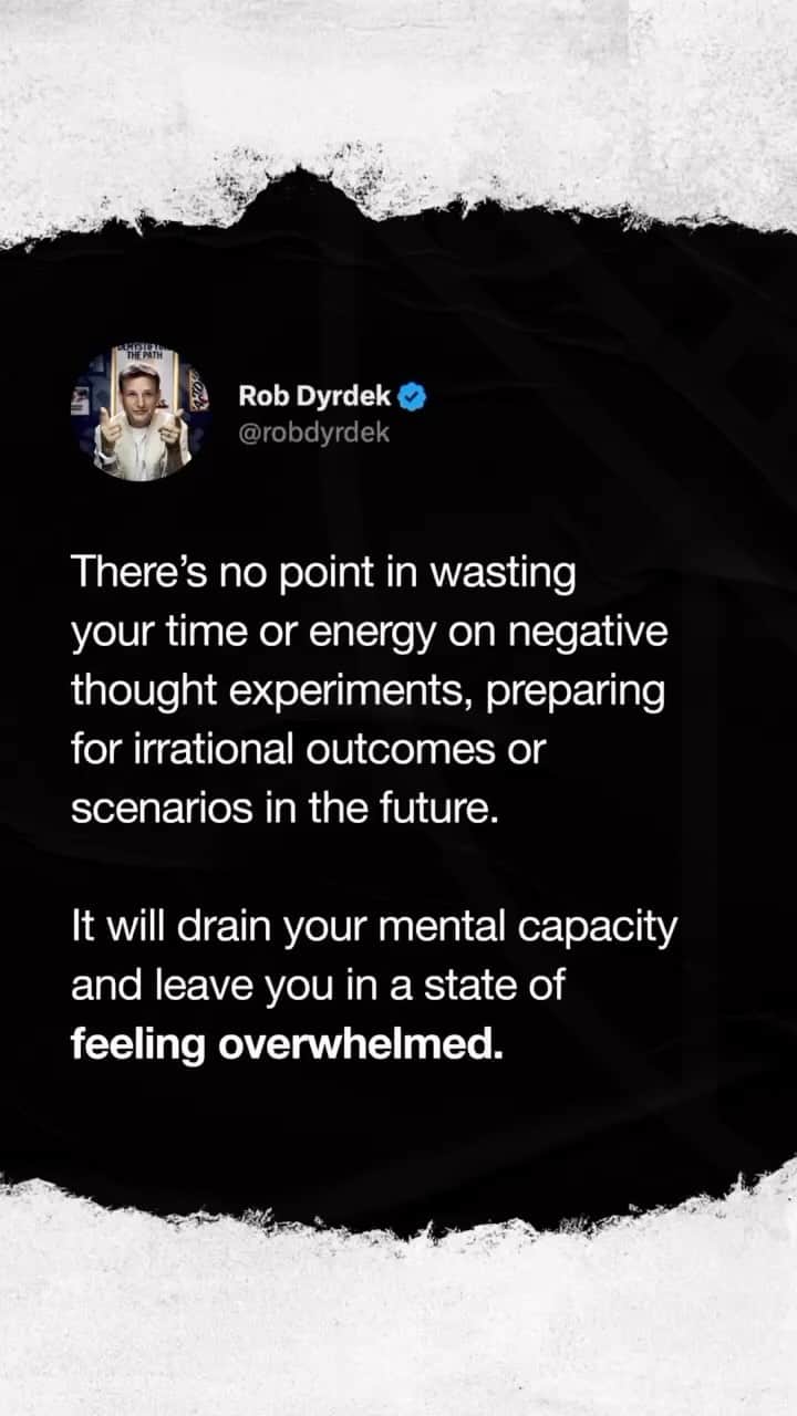ロブ・ディアデックのインスタグラム：「Negative self-talk is one of the biggest drainers of mental capacity.   #MachineMindset」