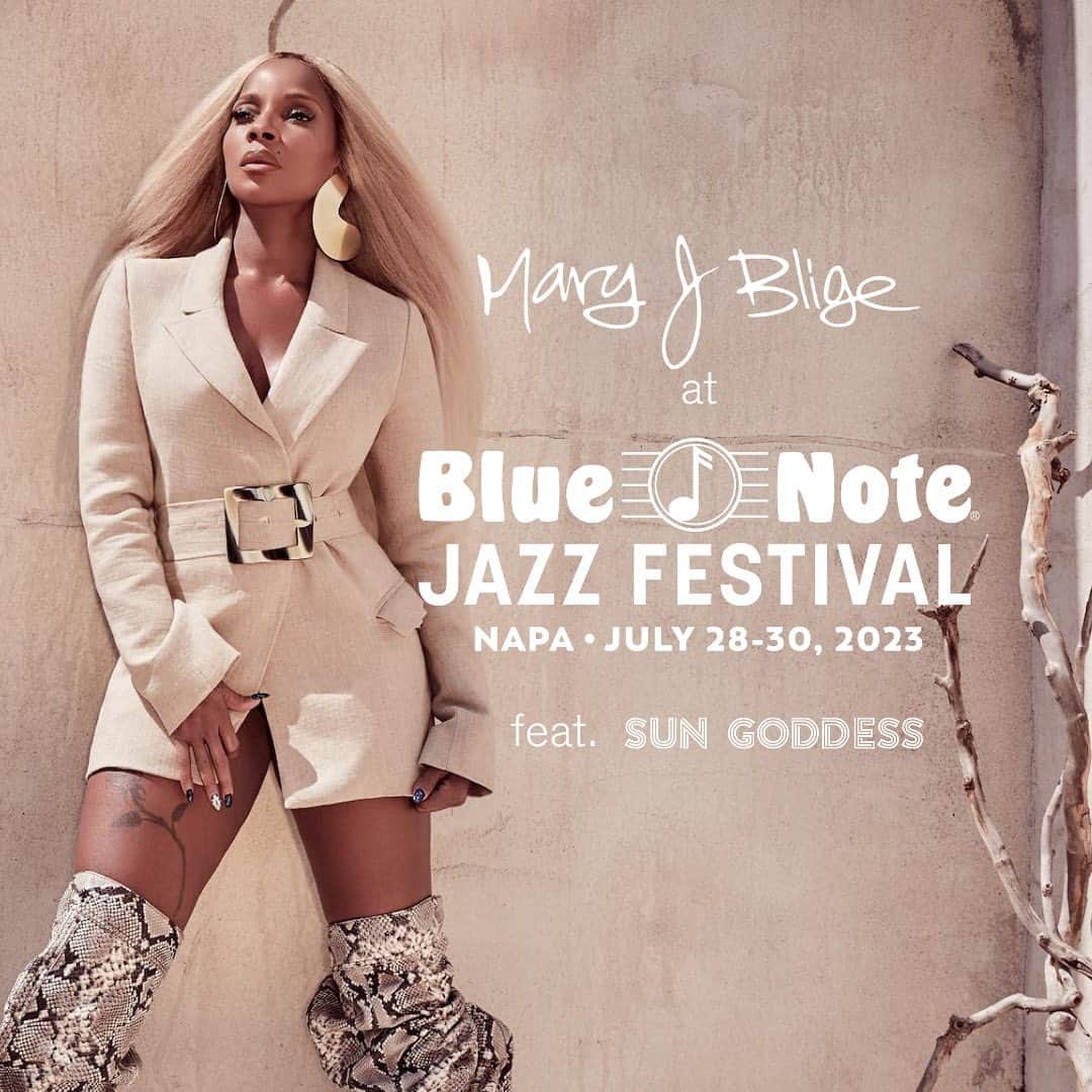 のインスタグラム：「Get ready for an incredible weekend of music and wine! 🍷 Here's what's planned:  Tonight, Mary J. Blige will be headlining the @bluenotejazzfestival in Napa Valley, where you can find @sungoddesswines in the GA Sun Goddess Bar and VIP bars!   Tomorrow, MJB will be dropping by a wine store in the Bay Area. Keep a close eye on @therealmaryjblige Story to find out how you can meet The Queen 👀」