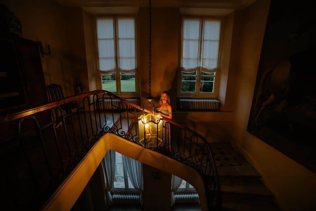 パイパー・ペリのインスタグラム：「Nancy Drew and the Case of the Chateau Chandelier.   Feat. @piper_perri in Normandy.」